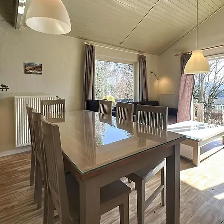 Tolles Haus In Mit Wlan Rendeux